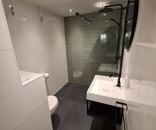 Badkamer-renovatie- Oosterhout-breda-resultaat-wijnbergen